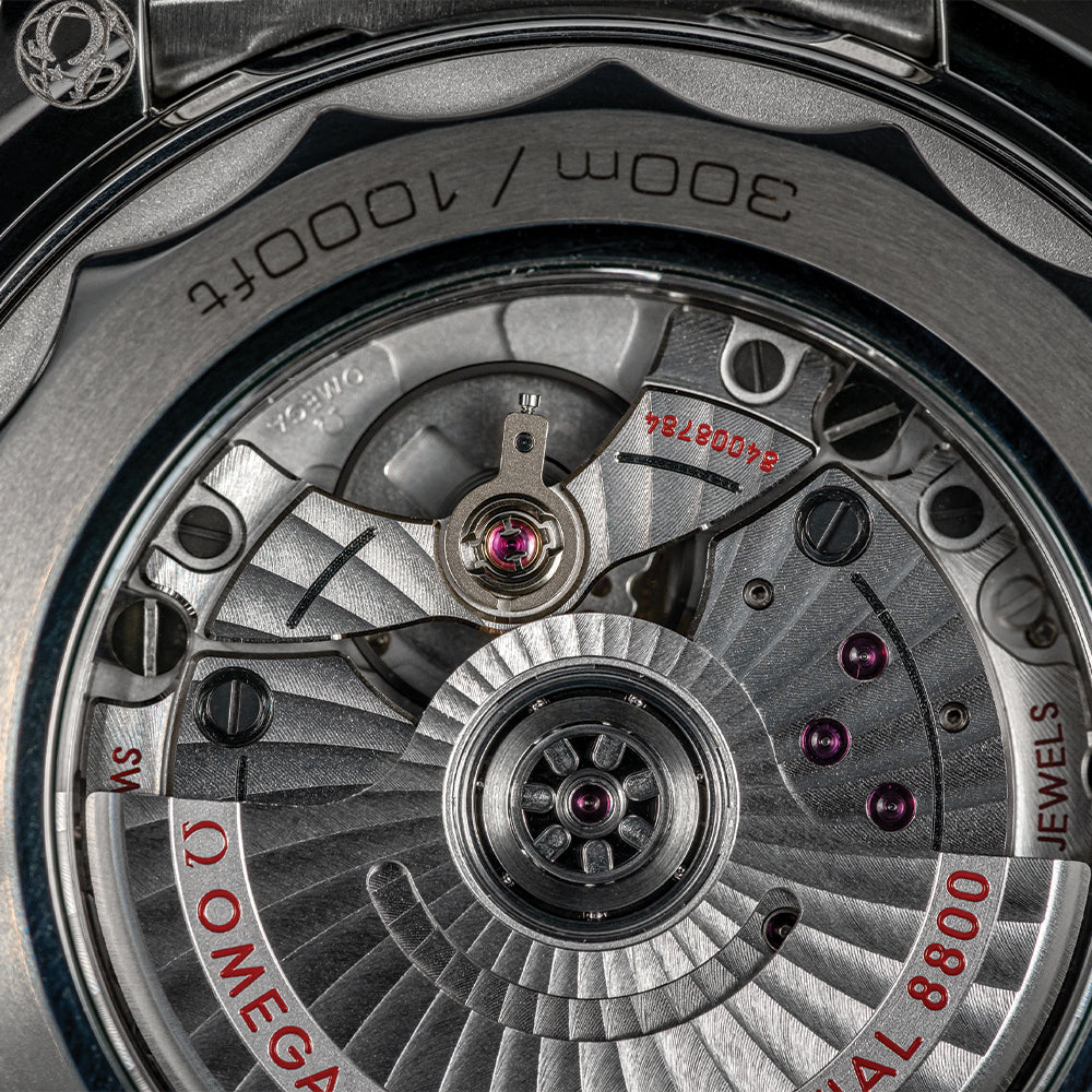 OMEGA Seamaster Diver 300M 42mm - White on Rubber Strap