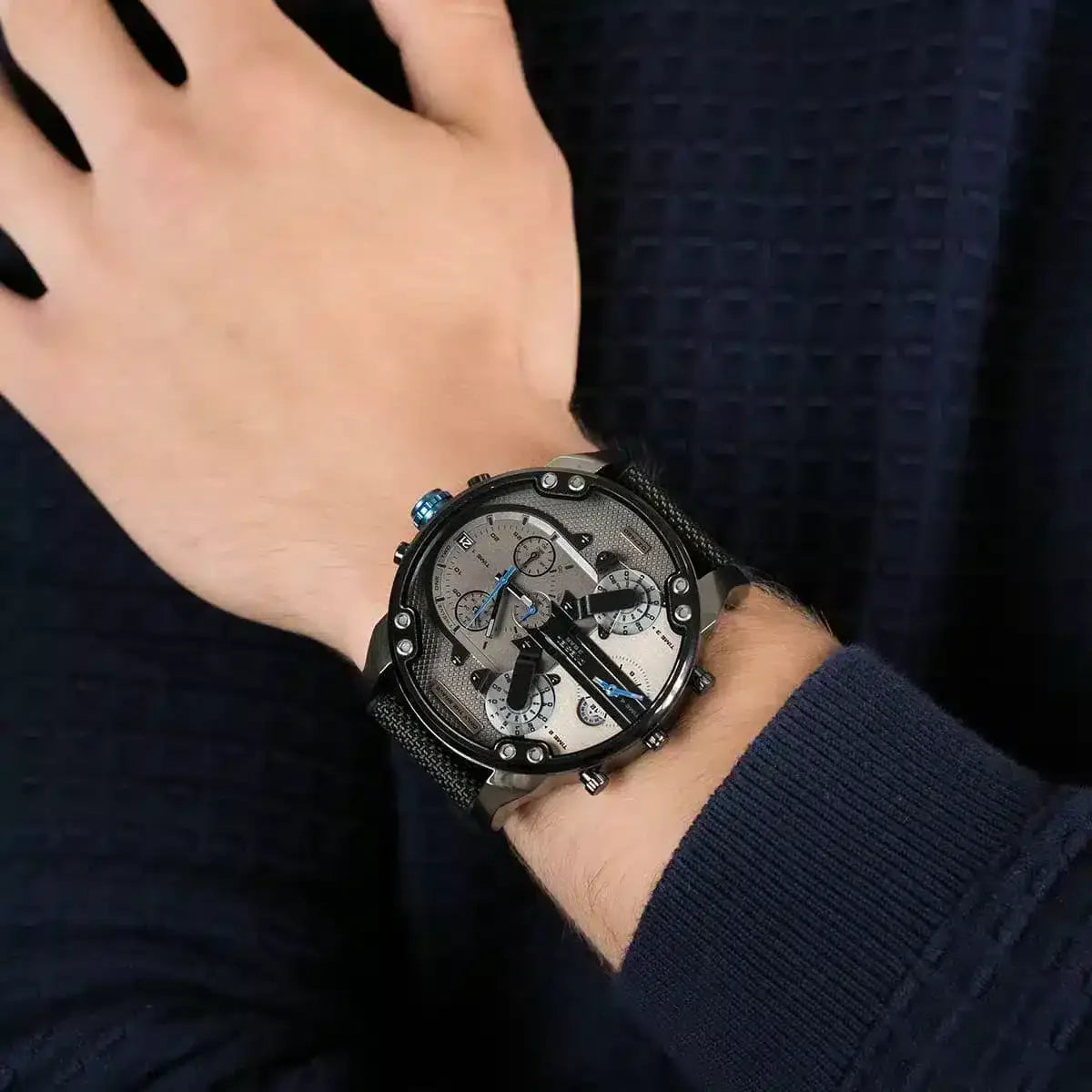 Diesel DZ7420 Mr. Daddy 2.0 Chronograph Men's Watch – Grey Dial & Black Nylon Strap